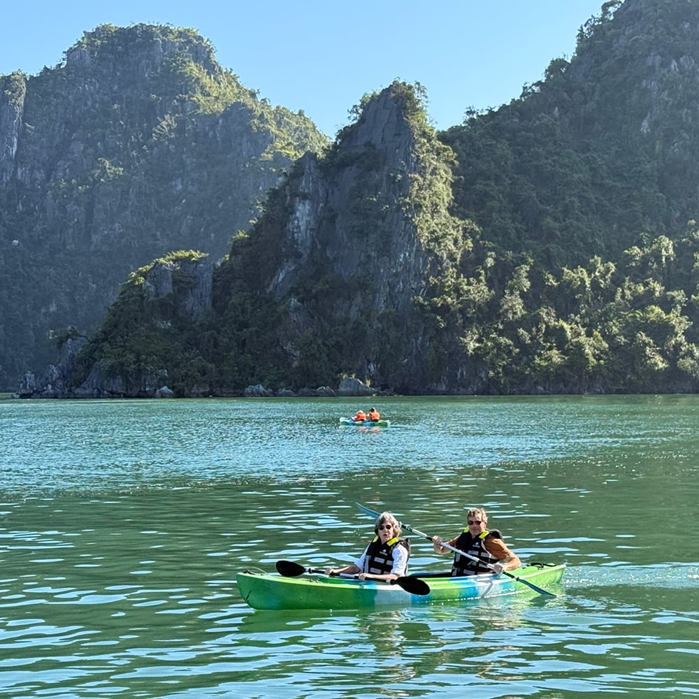 Overseas travel moment 2