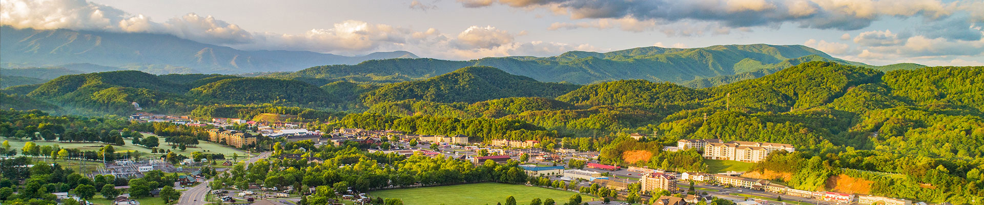 Fantasy RV Tours: 6 Day Pigeon Forge Homecoming Rally (06URRP-041927)