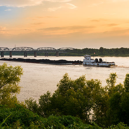 Popular Destination: Mississippi River Road